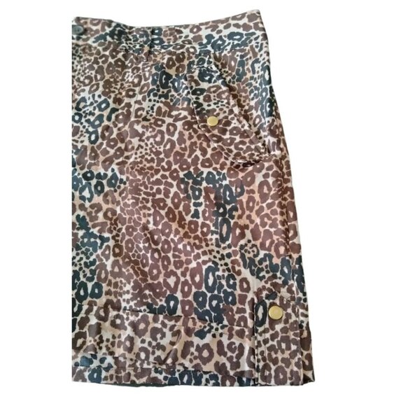 Miss Tina By Tina Knowles Leopard Print High-Waist Shorts Button Pockets Size 12 - Picture 4 of 7